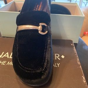 Donald Pliner loafers